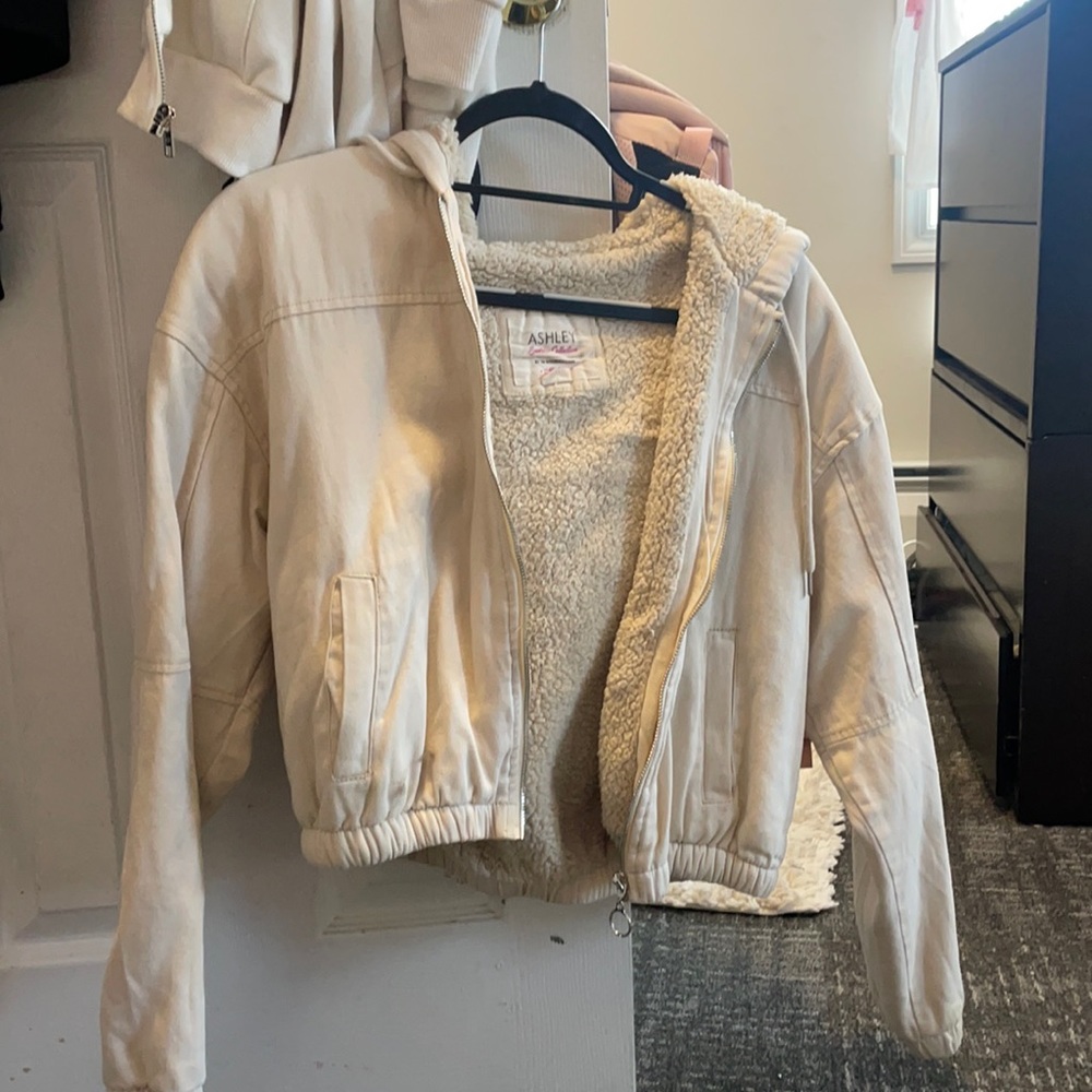 Cropped puffer
